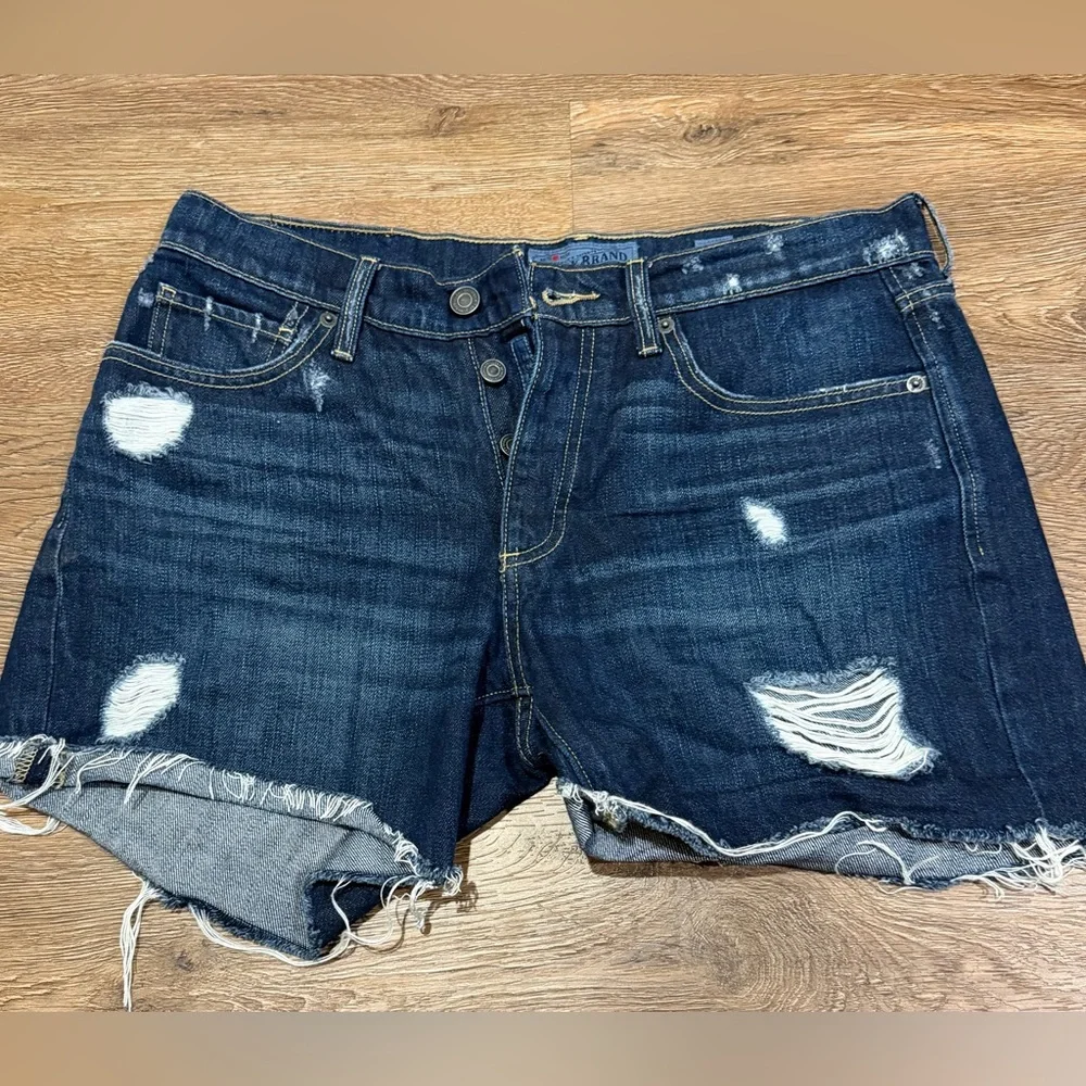 Lucky Brand Distressed Denim Boyfriend Shorts - Picture 1 of 7